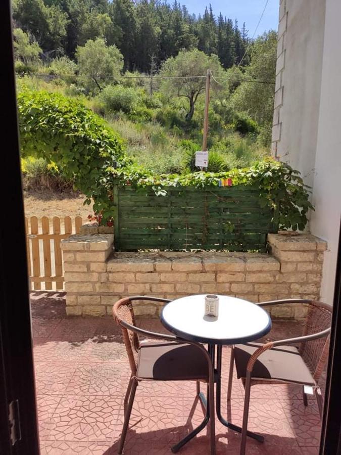 Sivota Rooms Athanasiou Buitenkant foto